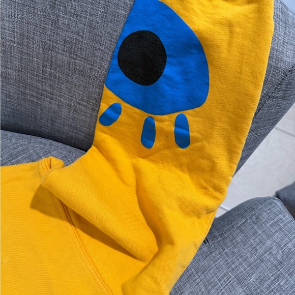 Zara Yellow Graphic Crewneck Sweater - Picture 5 of 12